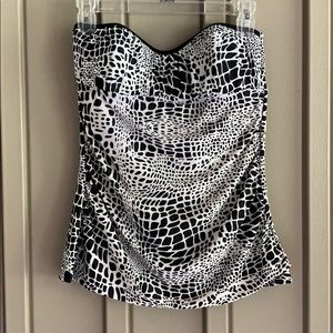 Your Best Look Black & White Swim Suit Top size 8